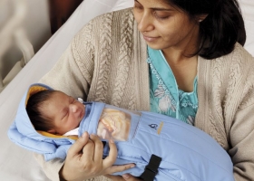 Embrace infant warmer used to prevent hypothermia in newborns (Photo courtesy of http://embraceglobal.org) Embrace infant warmer used to prevent hypothermia in newborns (Photo courtesy of http://embraceglobal.org)