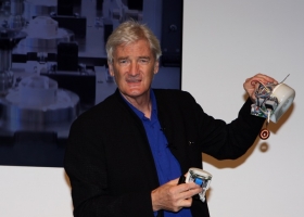 Sir James Dyson puts on Dyson product launch, Sydney, 2013 (Source: Wikimedia Commons) Sir James Dyson puts on Dyson product launch, Sydney, 2013 (Source: Wikimedia Commons)