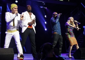 Black Eyed Peas during Walmart Shareholders' Meeting 2011 (Source: Wikimedia Commons) Black Eyed Peas during Walmart Shareholders' Meeting 2011 (Source: Wikimedia Commons)