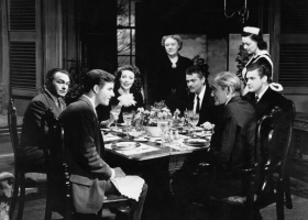 Richard Long, Edward G. Robinson, Loretta Young, Martha Wentworth, Orson Welles, Philip Merivale, Byron Keith, in The Stranger, 1946, directed by Orson Welles (Source: Wikimedia Commons) Richard Long, Edward G. Robinson, Loretta Young, Martha Wentworth, Orson Welles, Philip Merivale, Byron Keith, in The Stranger, 1946, directed by Orson Welles (Source: Wikimedia Commons)