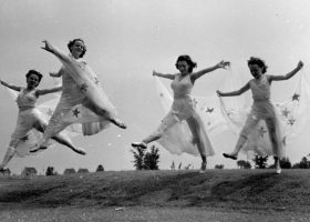Thumbs Up Ballet in a field choreography of Stars in my Eyes, Quebec, 1944 (Source: Wikimedia Commons) Thumbs Up Ballet in a field choreography of Stars in my Eyes, Quebec, 1944 (Source: Wikimedia Commons)